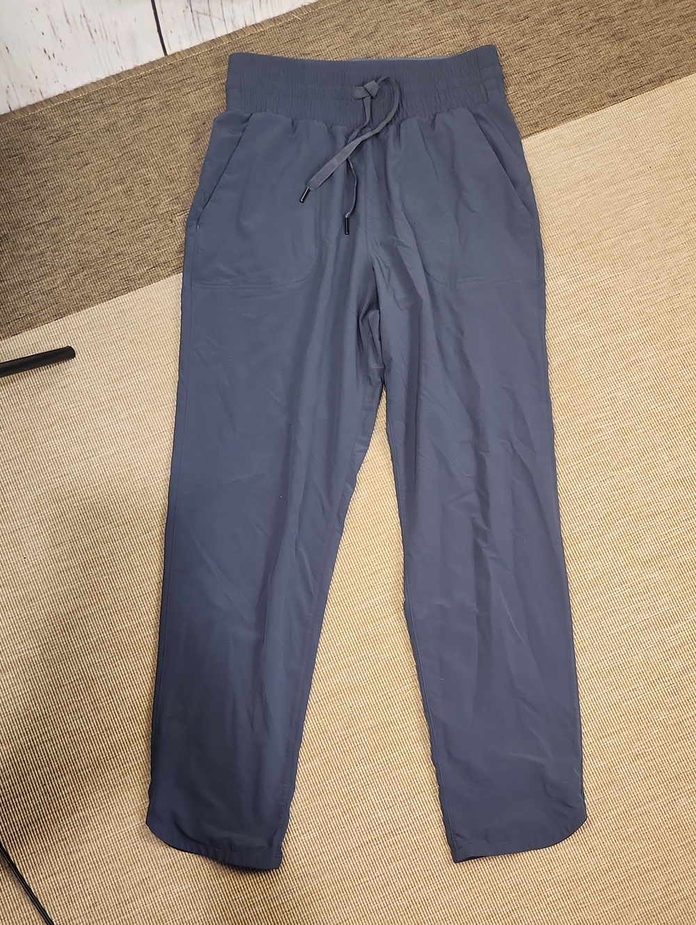 Spanx Smoky Gray/Blue Lightweight Joggers M Tall